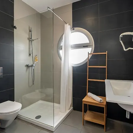 Kr - Lounge Отель Албуфейра