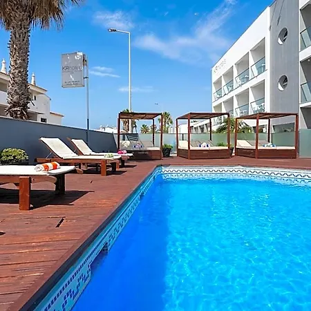 Kr - Lounge 3* البوفيرا