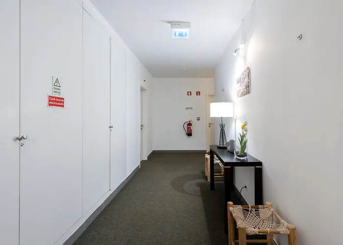 Kr - Lounge Hotel 3*