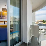 Hotel Kr - Lounge 3*